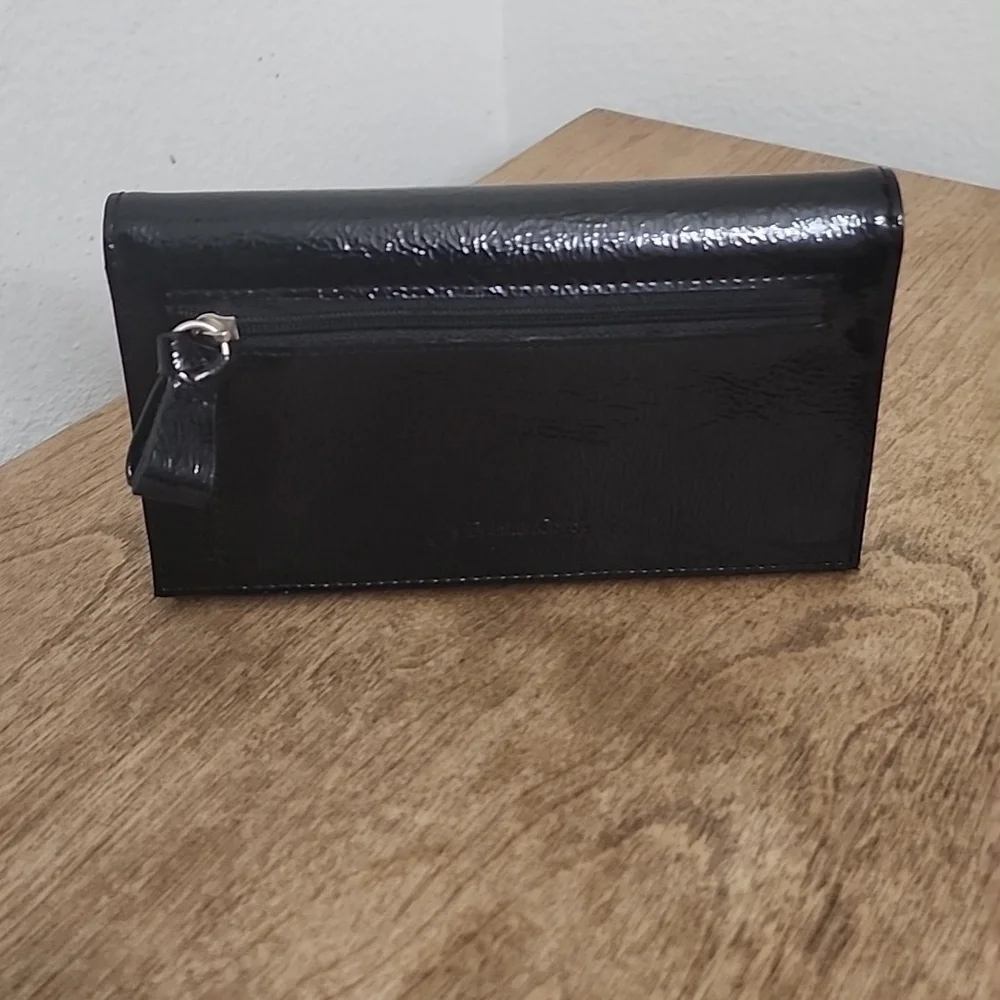Franklin Covey Black Patent Leather Wallet with Tabs